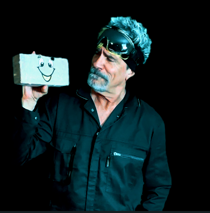 BOB THE BRICK